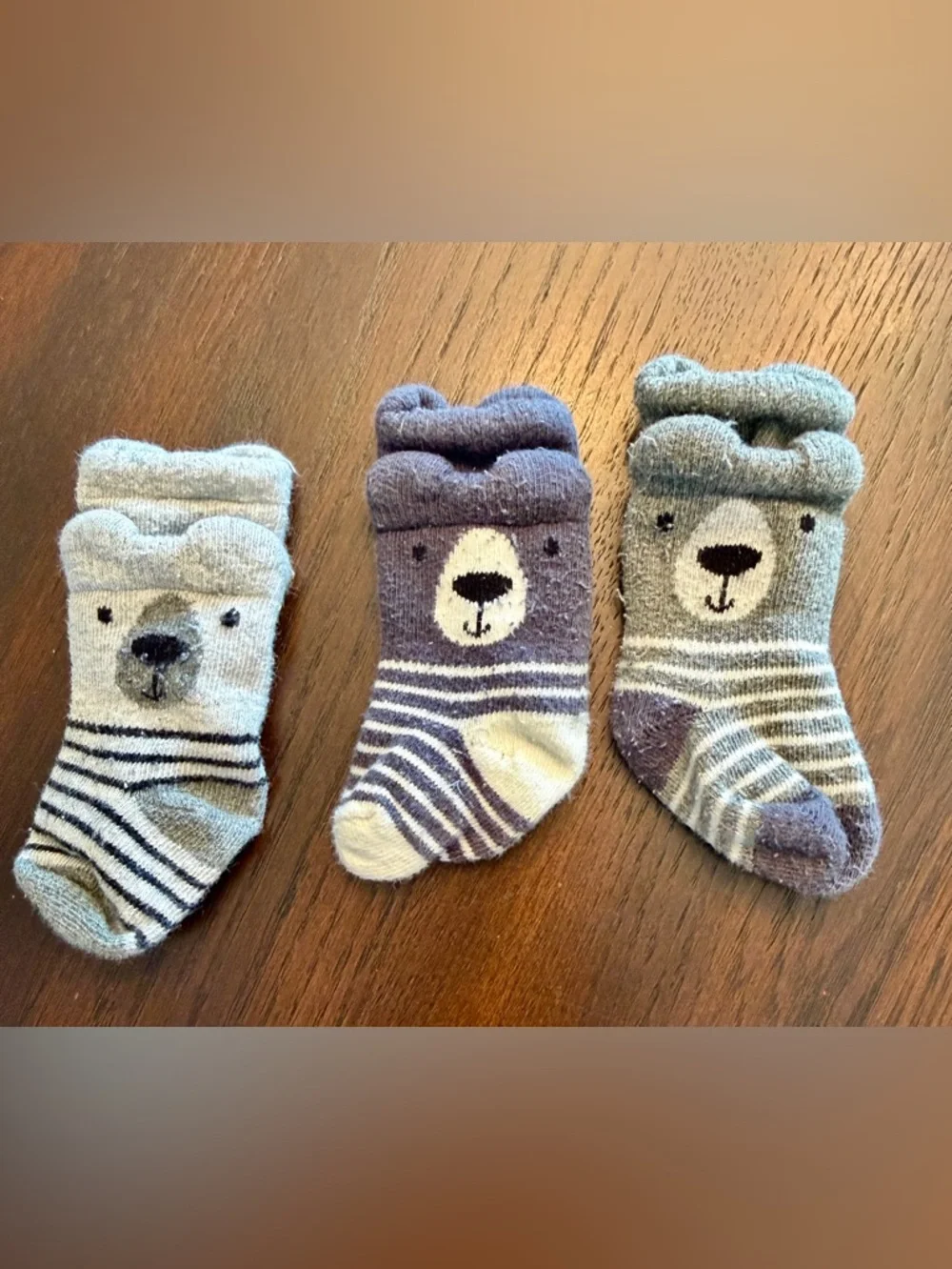 Newborn Baby Hats Socks Bundle 0-6M 21 Piece Infant Beanie Clothing Lot